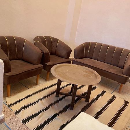 אימסואן Emallayan Hostel מראה חיצוני תמונה
