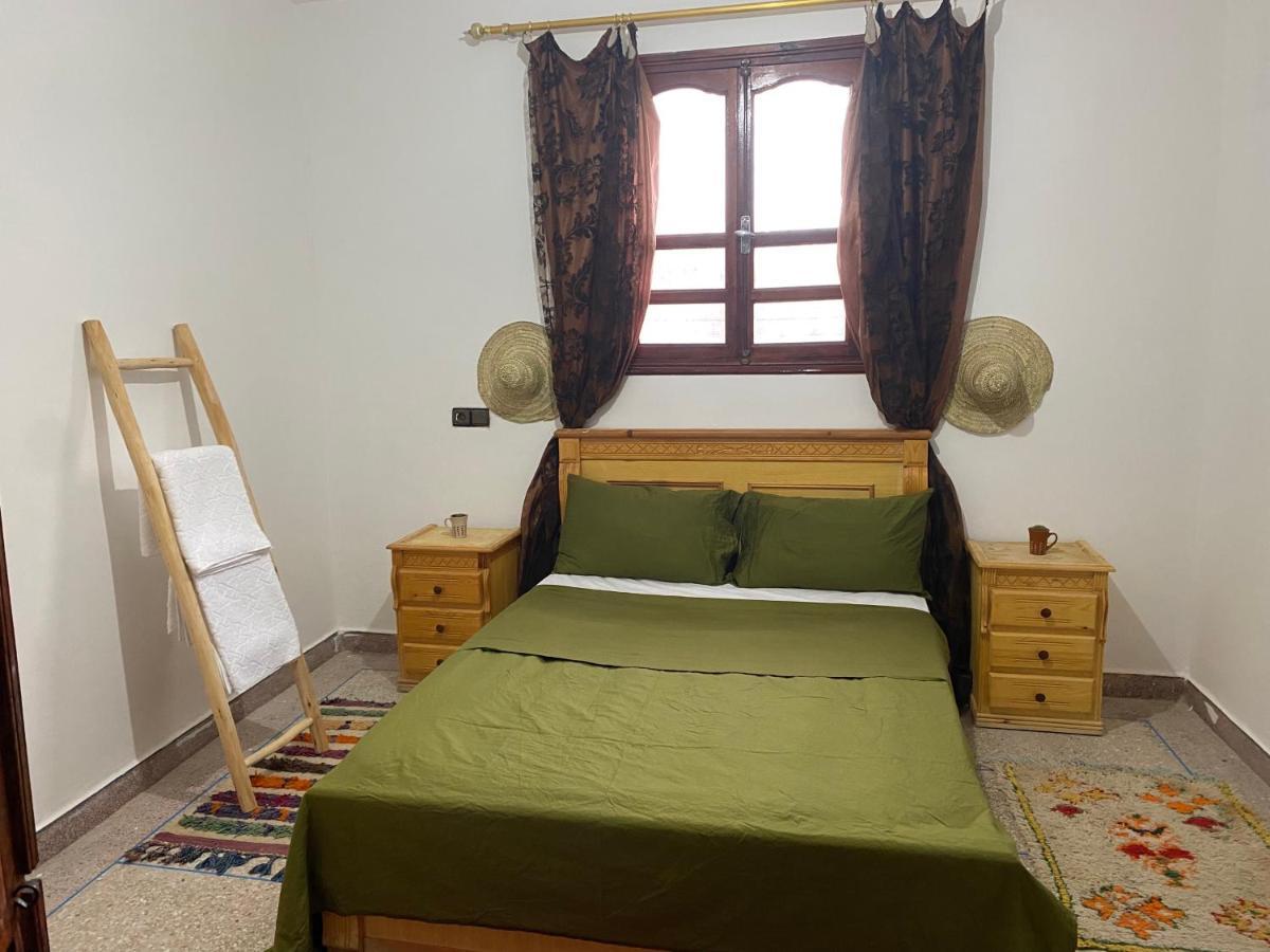 אימסואן Emallayan Hostel מראה חיצוני תמונה